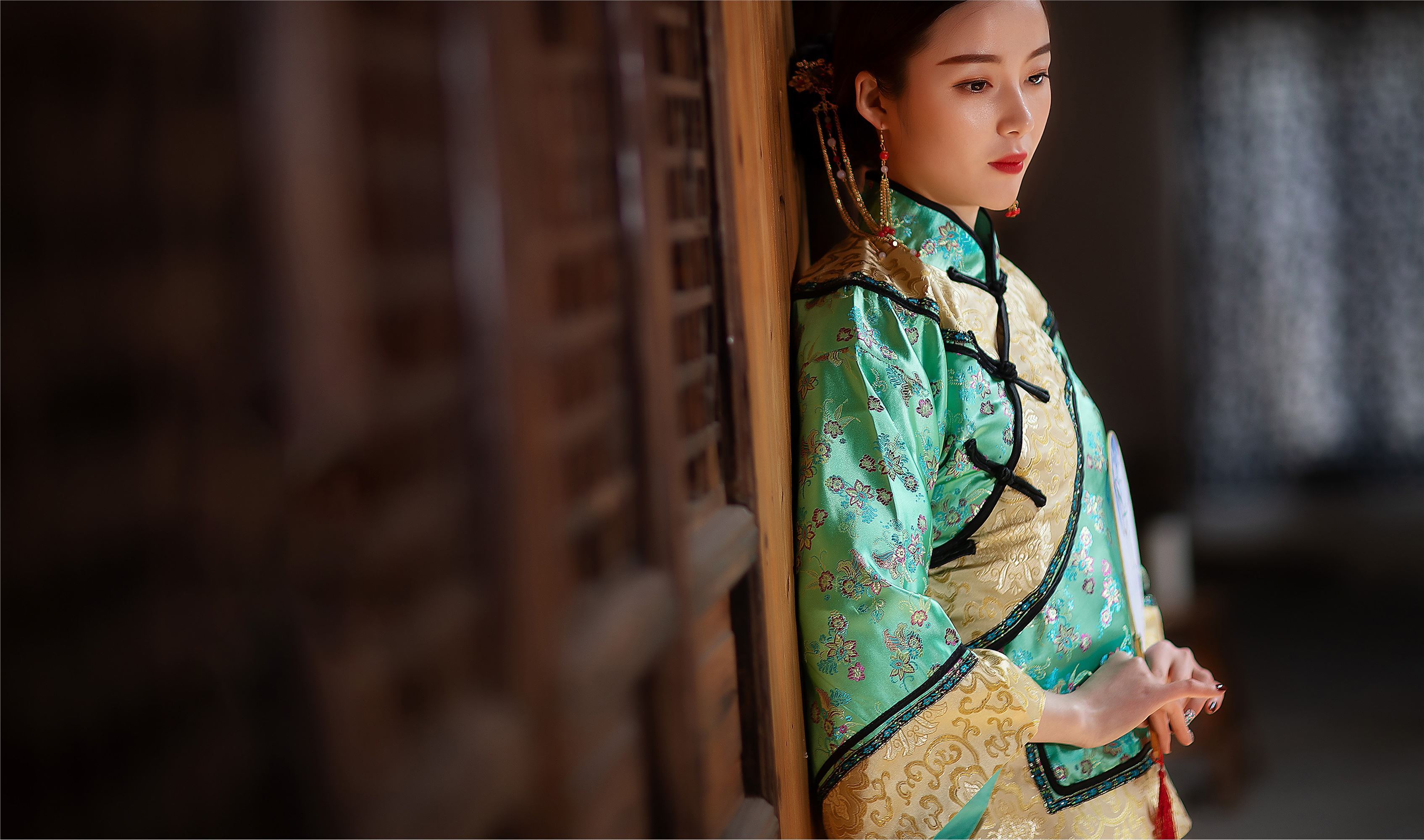 YITUYU艺图语 2021.08.14 往事如烟 小文